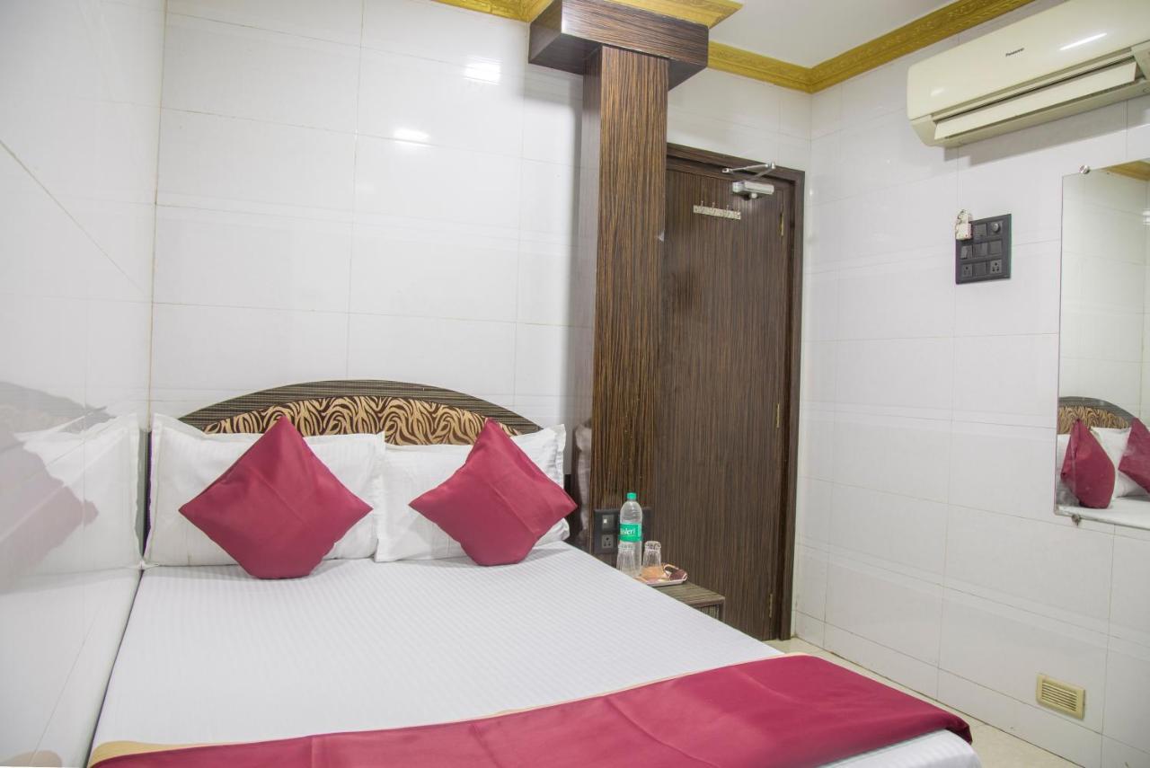 Relax Guest House Bombay Exterior foto