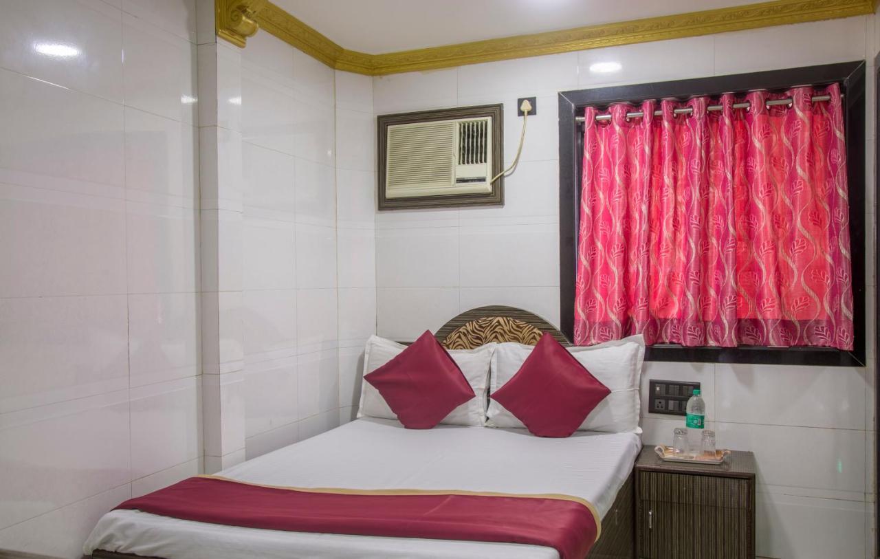 Relax Guest House Bombay Exterior foto